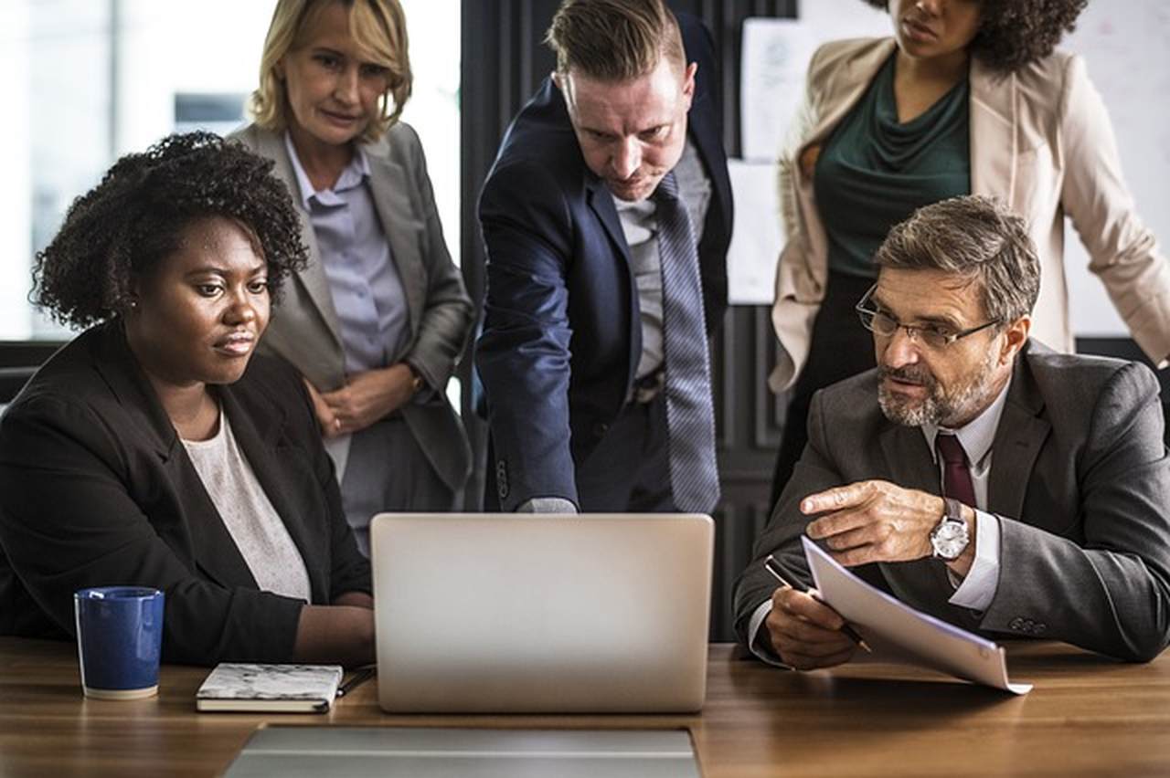 analisando o time corporativo de vendas