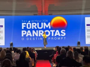 Estudo da Omnibees, apresentado no Forum PANROTAS, revela tendencias de reservas e pagamentos na hotelaria